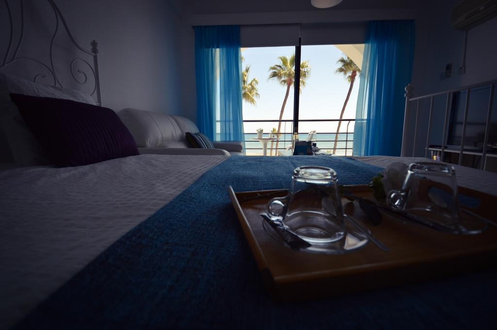 Krasas Beach Apartment Rentals ลาร์นาคา ห้อง รูปภาพ